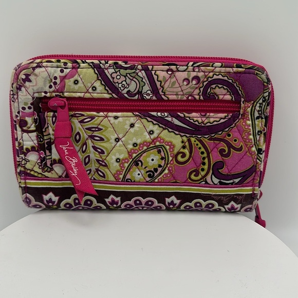 VERA BRADLEY “Very Berry” Quilted Turnlock Wallet (Retired Pattern) - Picture 3 of 6